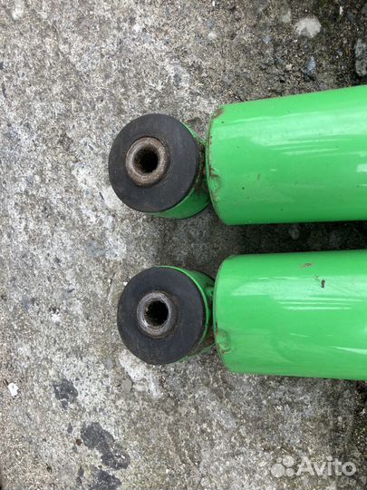 Амортизаторы Pilenga SH-P 7209 2 шт