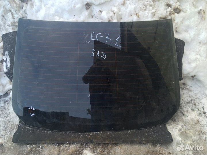 Стекло заднее Geely Emgrand Ec7 FE1 JL4G18 2013