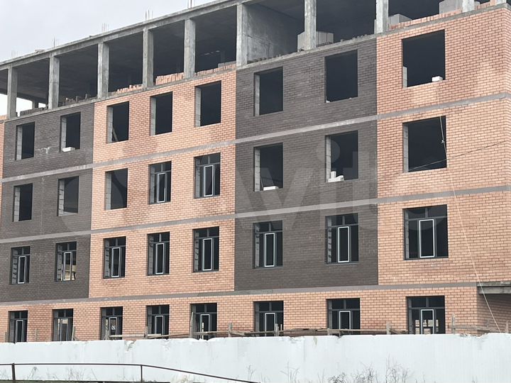 3-к. квартира, 93 м², 5/5 эт.