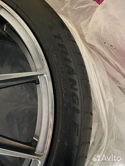 Triangle EffeXSport TH202 235/40 R19