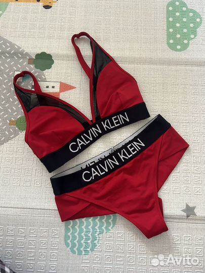 Купальник женский Calvin klein