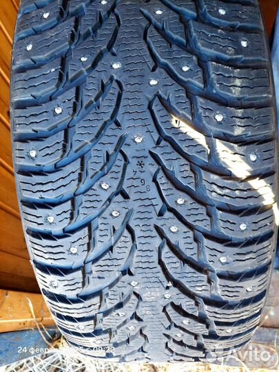 Nokian Tyres Hakkapeliitta 9 SUV 285/60 R18 116T