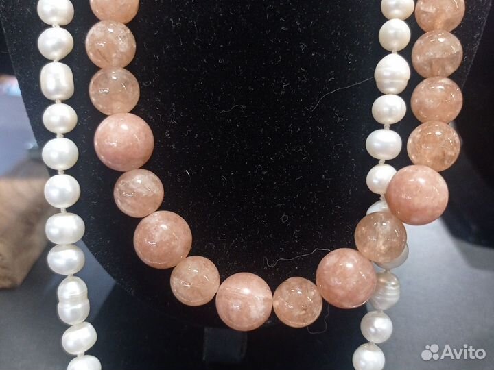 Бусы из натуральных камней