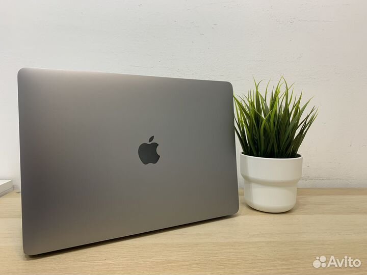 MacBook Air 13 2020 M1