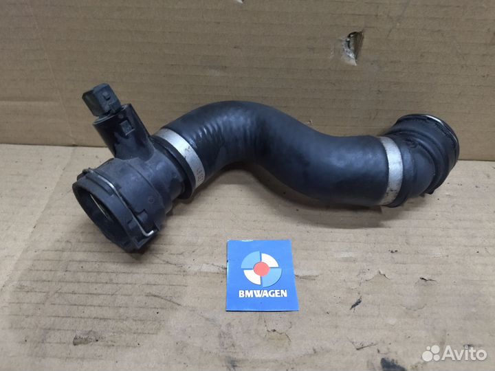 Нижний шланг радиатора BMW e60 e63 e65 N52