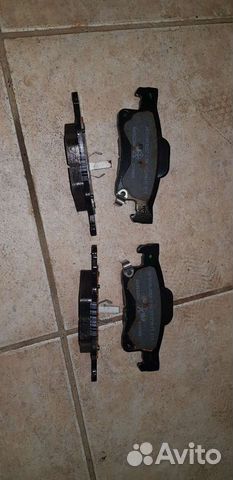 Тормозные колодки задние оригинал на Jeep Grand