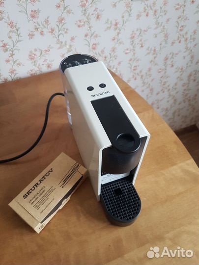 Кофемашина nespresso essenza mini c30