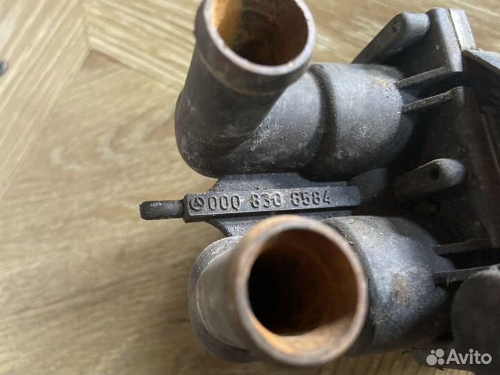 Клапан отопителя Mercedes-Benz E-класс