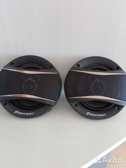 Автомобильные динамики Pioneer 13 см