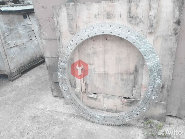 Опорно-поворотный круг EC140LCM 14520561