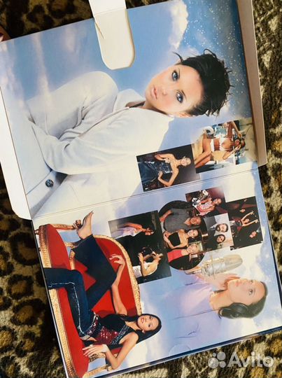 Лицензионный фильм о певице Алсу