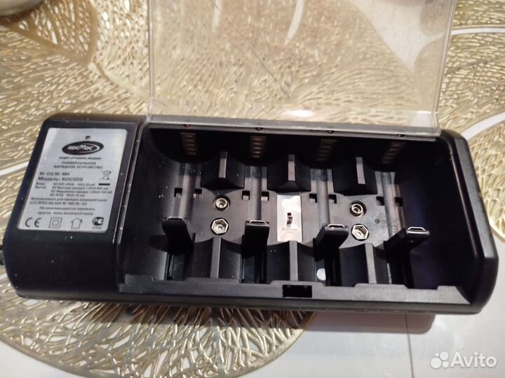 Зарядное устройство для аккумуляторных батареек