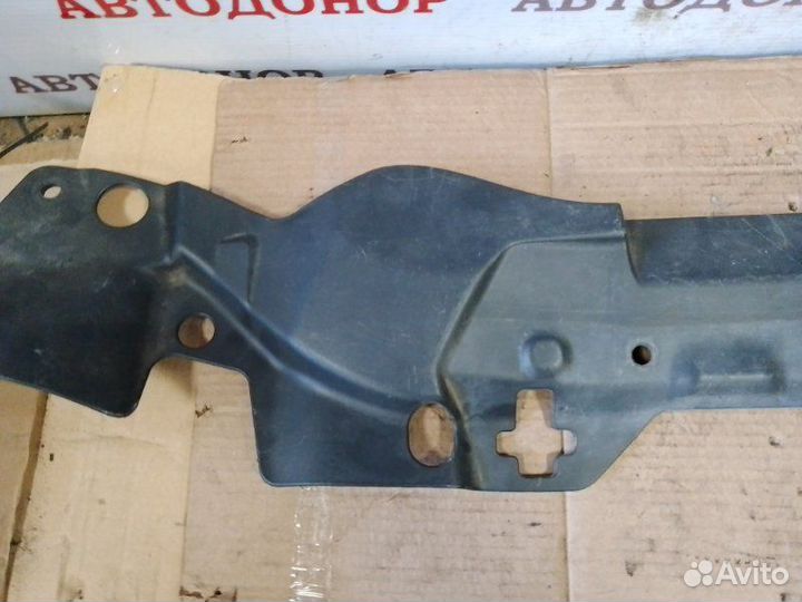 Накладка на рамку радиатора Jaguar S-Type 3.0 2001