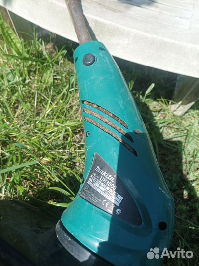 Триммер электрический makita