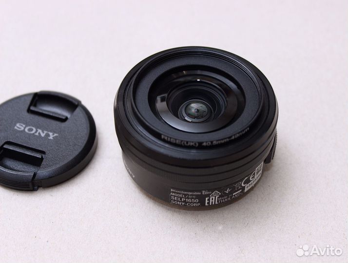 Объектив Sony E-mount