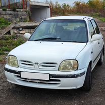 Nissan March 1.0 AT, 1999, битый, 295 000 км, с пробегом, цена 170 000 руб.