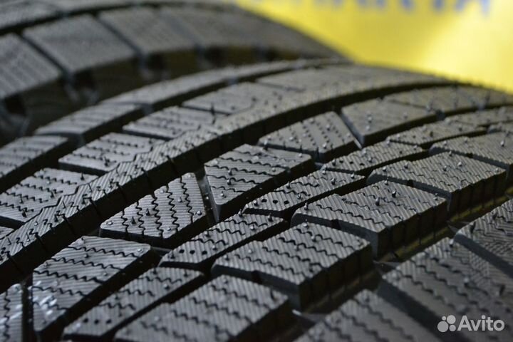 Tourador Winter Pro TSU2 225/45 R17 94V