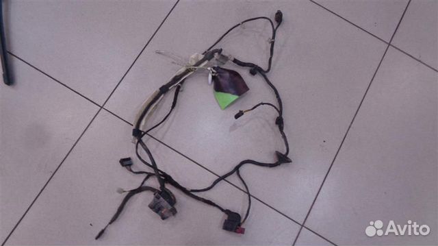 Проводка двери передней правой Opel Astra H 2004
