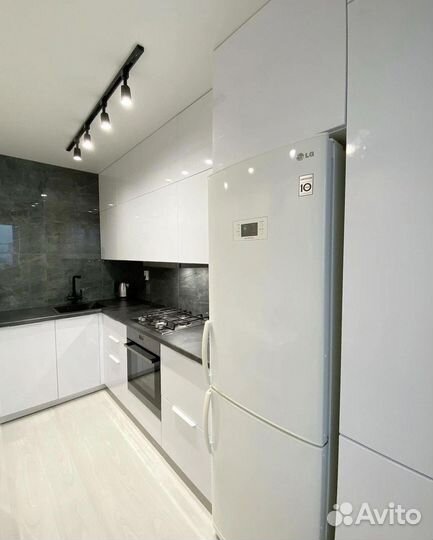 Кухня с установкой