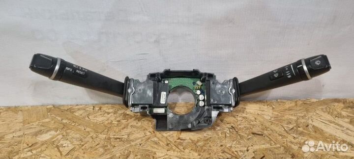 Блок подрулевых переключателей Volvo S60 седан