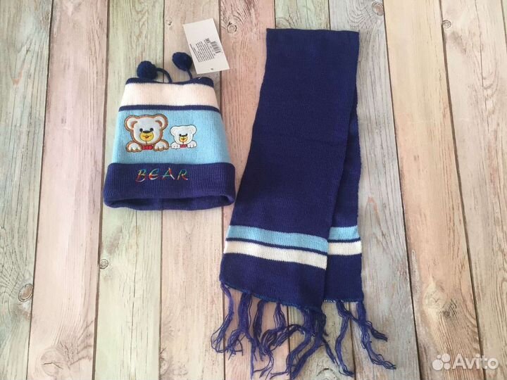 Комплект новый, шапка шарф