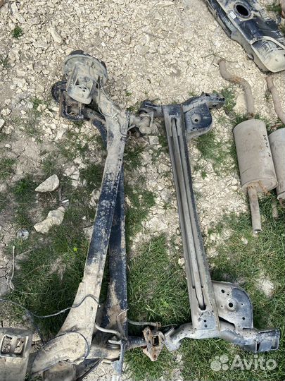 Балка на весту