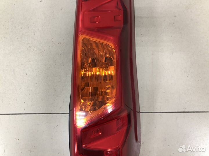 Фонарь задний правый Nissan X-Trail T31 2007-2014