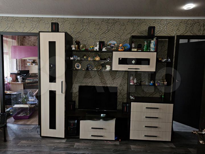 2-к. квартира, 44 м², 4/4 эт.
