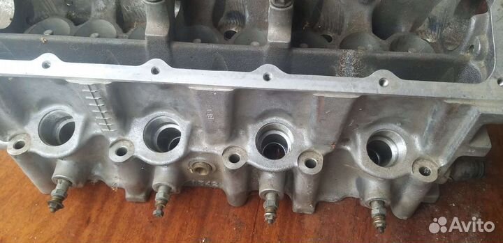 Головка блока двигателя Fiat 1.9л+ новые свечи