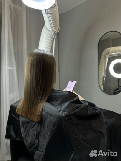 Кератиновое выпрямление волос