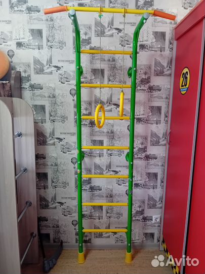 Детская шведская стенка