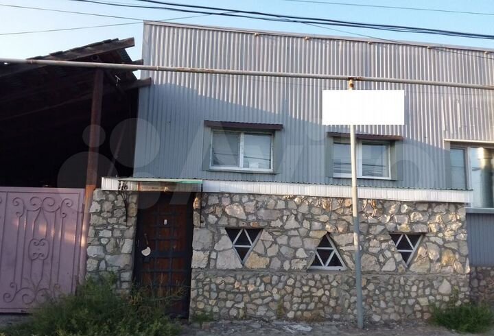 Дом 509,9 м² на участке 7 сот.