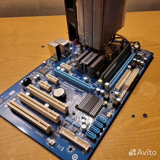 Материнская плата 2 ядра DDR3