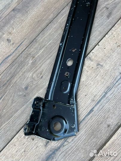 Балка подрадиаторная Renault Fluence 1.6 2014