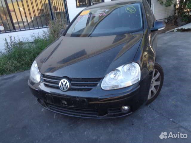 Разбор на запчасти Volkswagen Golf 5 2003-2009