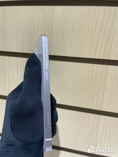 iPhone 13, 128 ГБ
