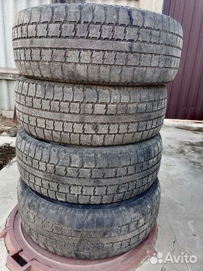Toyo 310 R15