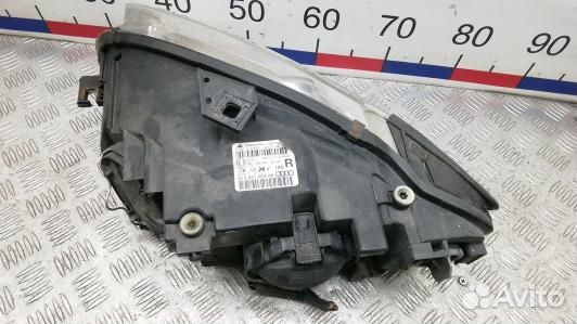 Фара правая audi A4 B7 (LDN14MU01)
