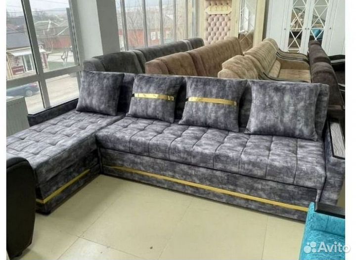 Диван угловой в наличии
