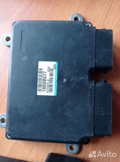 Блок управления двигателя митсубиси