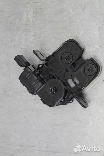 Замок багажника Renault Arkana