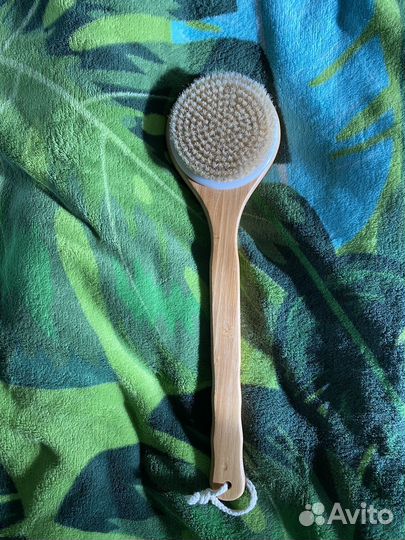 Щетка с натуральной щетиной для сухого массажа