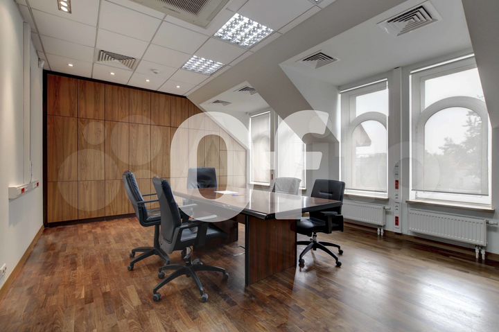 Сдам здание, 3300 м²