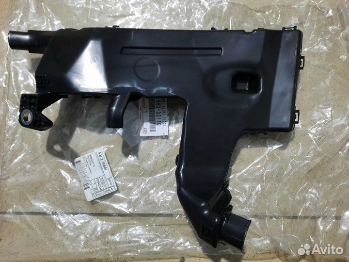 Корпус блока предохранителей нижняя часть передний