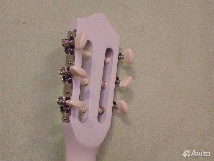 Классическая гитара для обучения Belucci