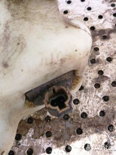 Бачок омывателя Hyundai Equus