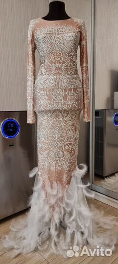 Вечернее платье