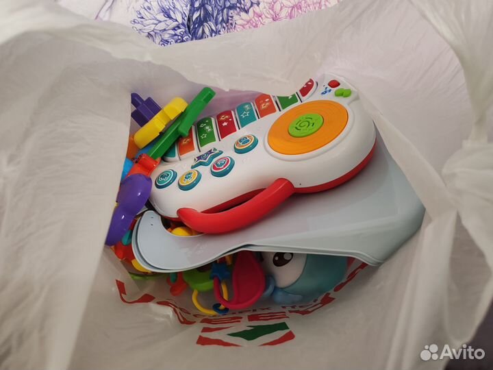 Детские развивающие игрушки пакетом