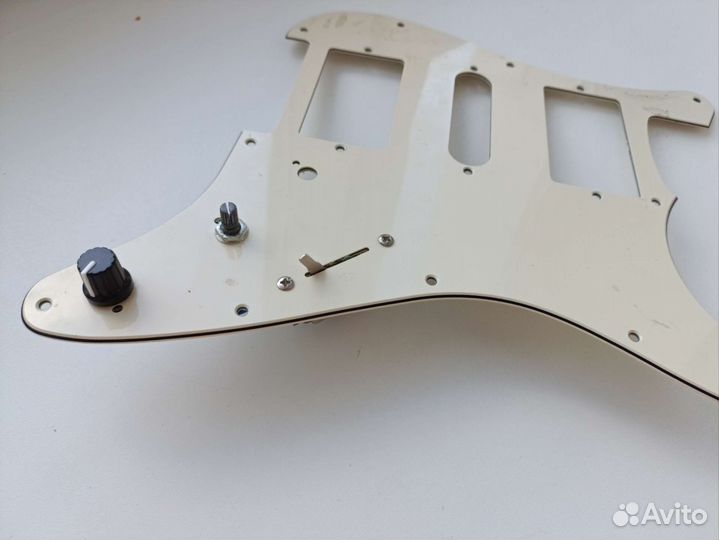 Пикгард stratocaster