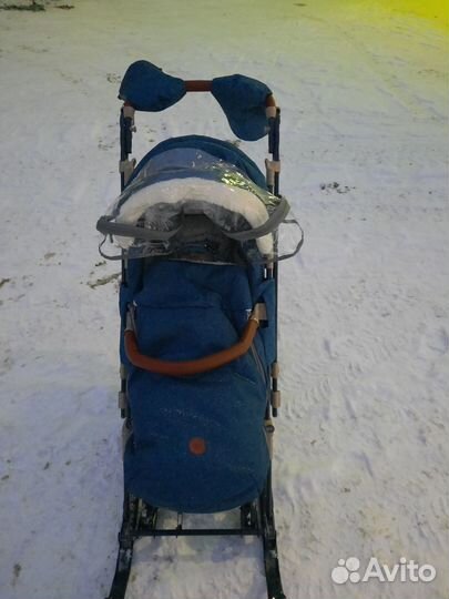 Продам санки ника 7-8